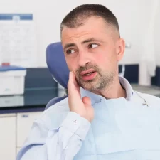 Reasons You May Need Emergency Dental Care